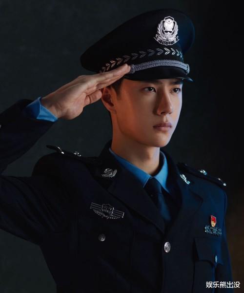 王一博|解读王一博的辟谣声明，李某某不是李易峰，三月份已遭双开！