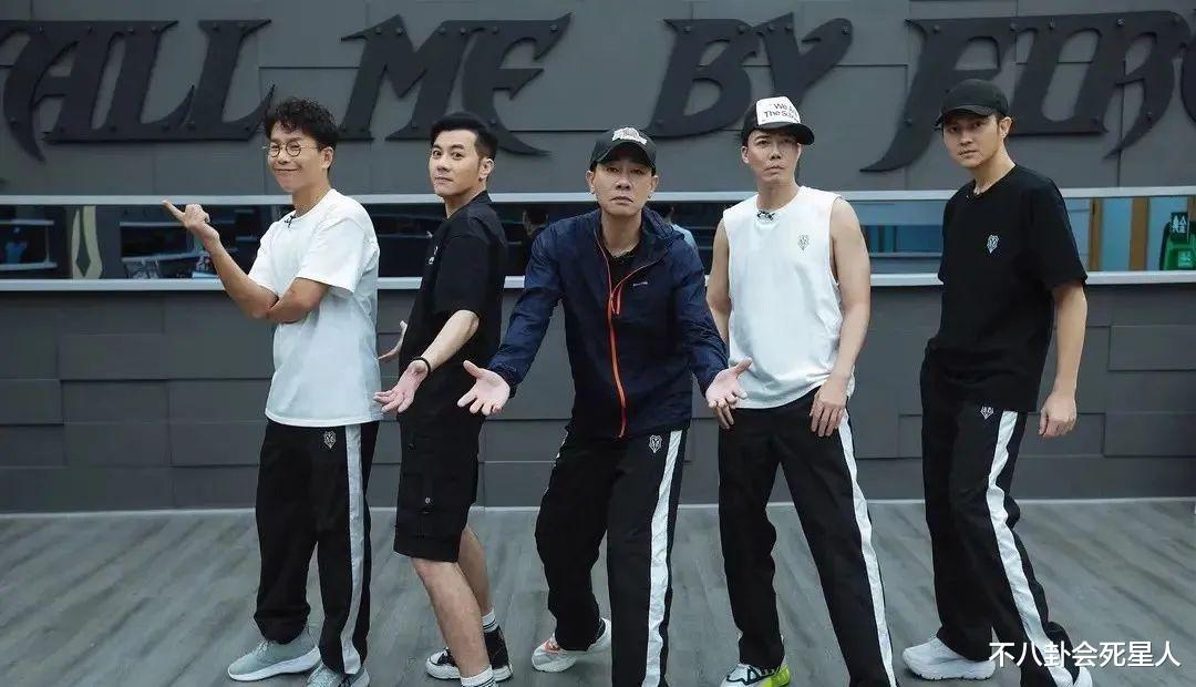 TVB|TVB拍戏多辛苦，87岁配角凌晨2点下班，张智霖因熬夜出车祸