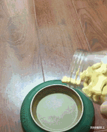 购房置业|“老家旧房子打扫出来的瓶子,能不能换一套房?”要海景房!