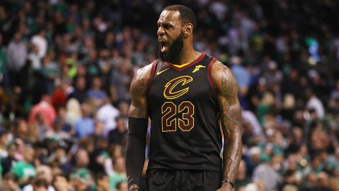 NBA高管提议将勒布朗-詹姆斯交易给金州勇士队
