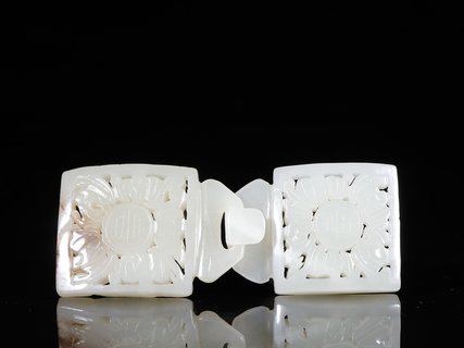 |旧藏【和田玉 蝙蝠求寿 皮带扣】