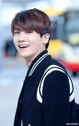 李俊昊|美国票选2022韩国最帅男星！李俊昊、李准基都上榜第一名是他