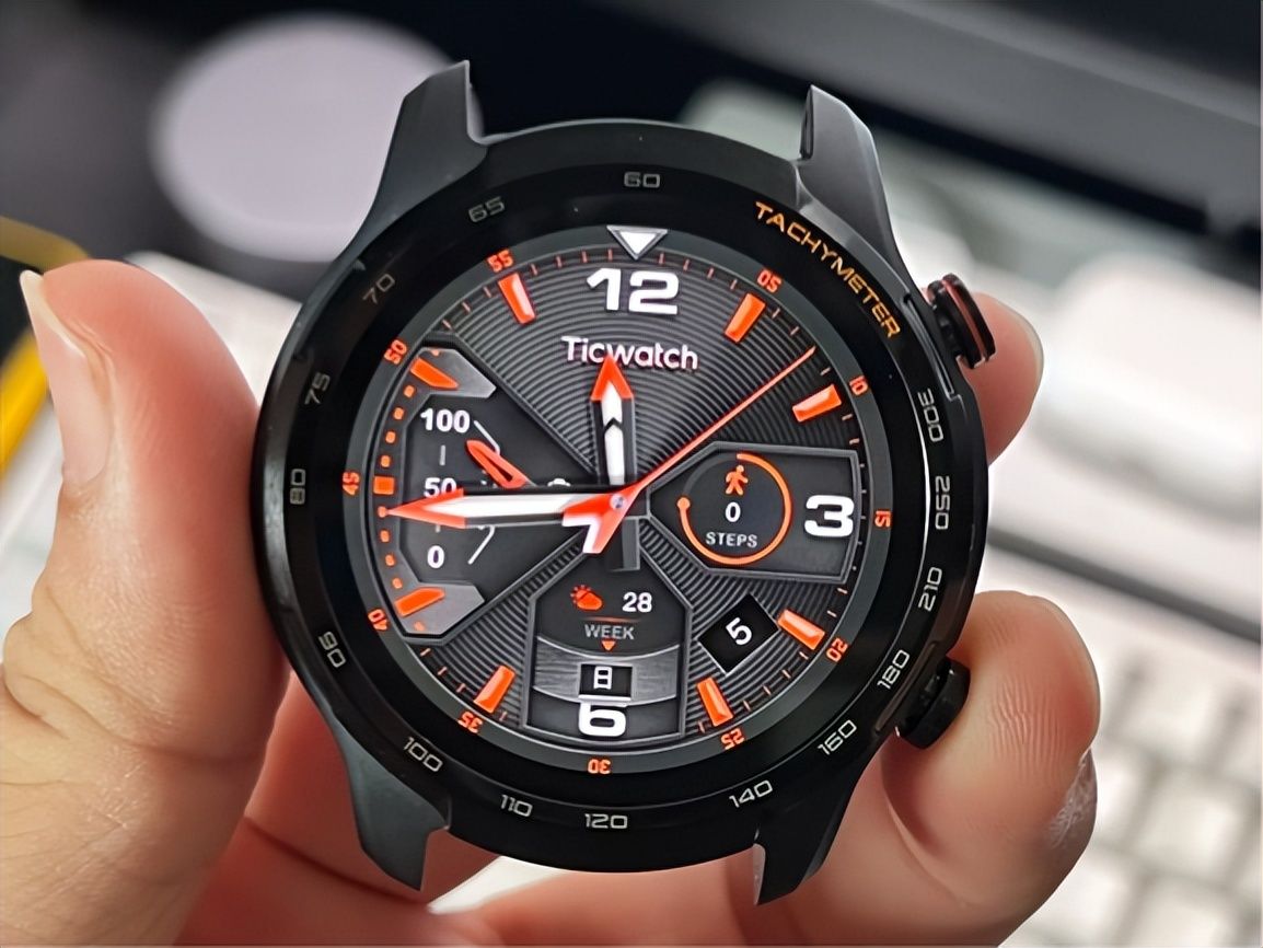 青山湖|智能时代必配的智能手表-性价比之王：TicWatch GTW eSIM