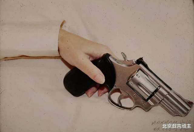 新蝙蝠侠|新蝙蝠侠回归漫画本质，摆脱dc宇宙束缚，剖析人性丑恶，引人深思