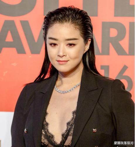 蒋欣|蒋欣的“大体格”、范冰冰的“黑胳肢窝”，女明星那些不可言说的痛