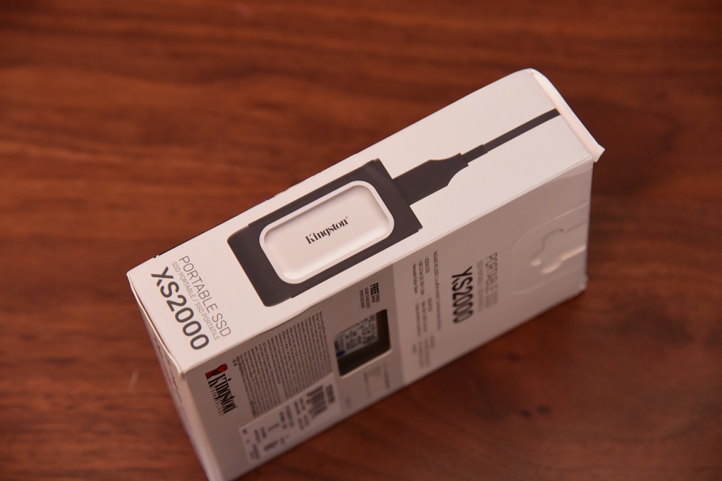 ssd|移动SSD速度天花板！金士顿XS2000读写2000MB/S