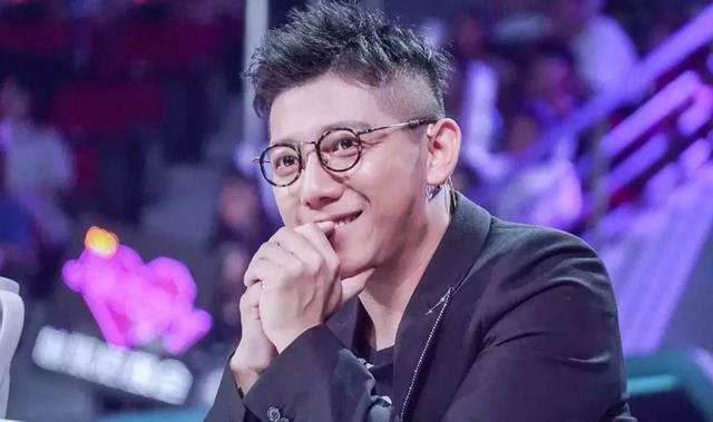 陈羽凡|“羽泉”分道4年,再看胡海泉和陈羽凡二人,人生境遇大相径庭