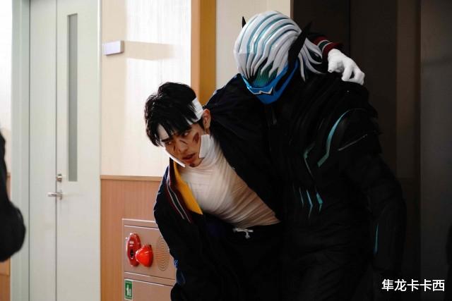 |假面騎士revice18話追加先行圖 斯麥露開啟暴走進化形態