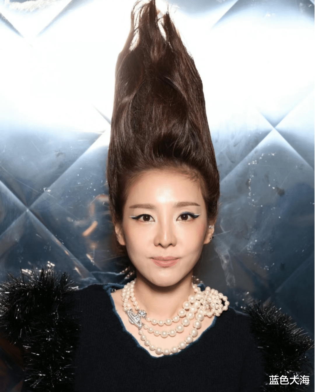 李嘉欣|从红榜跌落黑榜，大名鼎鼎的港风大美人李嘉欣到底怎么了？