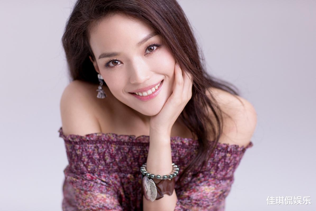 郑秀文|香港人就是不老!郑秀文与舒琪都看不出快五十了。