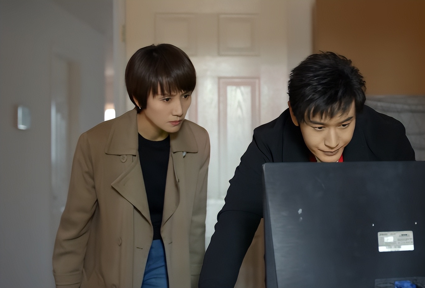 黄晓明|《玫瑰之战》导演点评黄晓明，短短几句话，却说到了观众心坎里