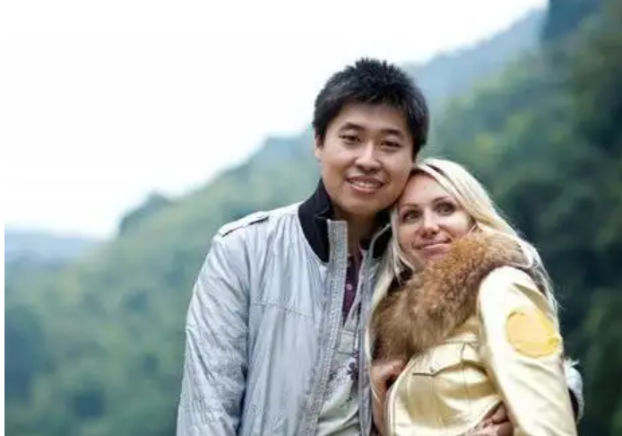 我68岁，儿子娶了洋媳妇，竟把我们赶出家门