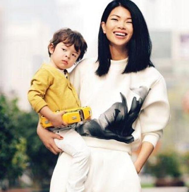 吕燕|超模吕燕:因外貌备受争议,嫁给法国贵族老公被宠成公主