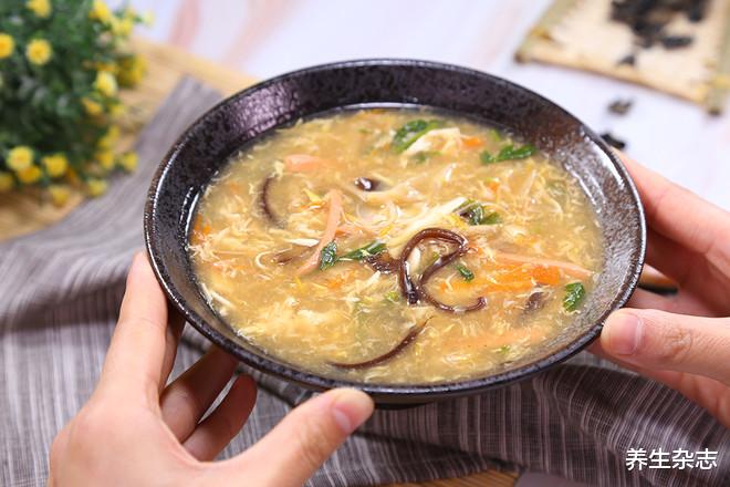 甲状腺|豆浆是结节的“发物”吗?多次苦劝:3种“早餐”犹如钢丝球刮甲状腺