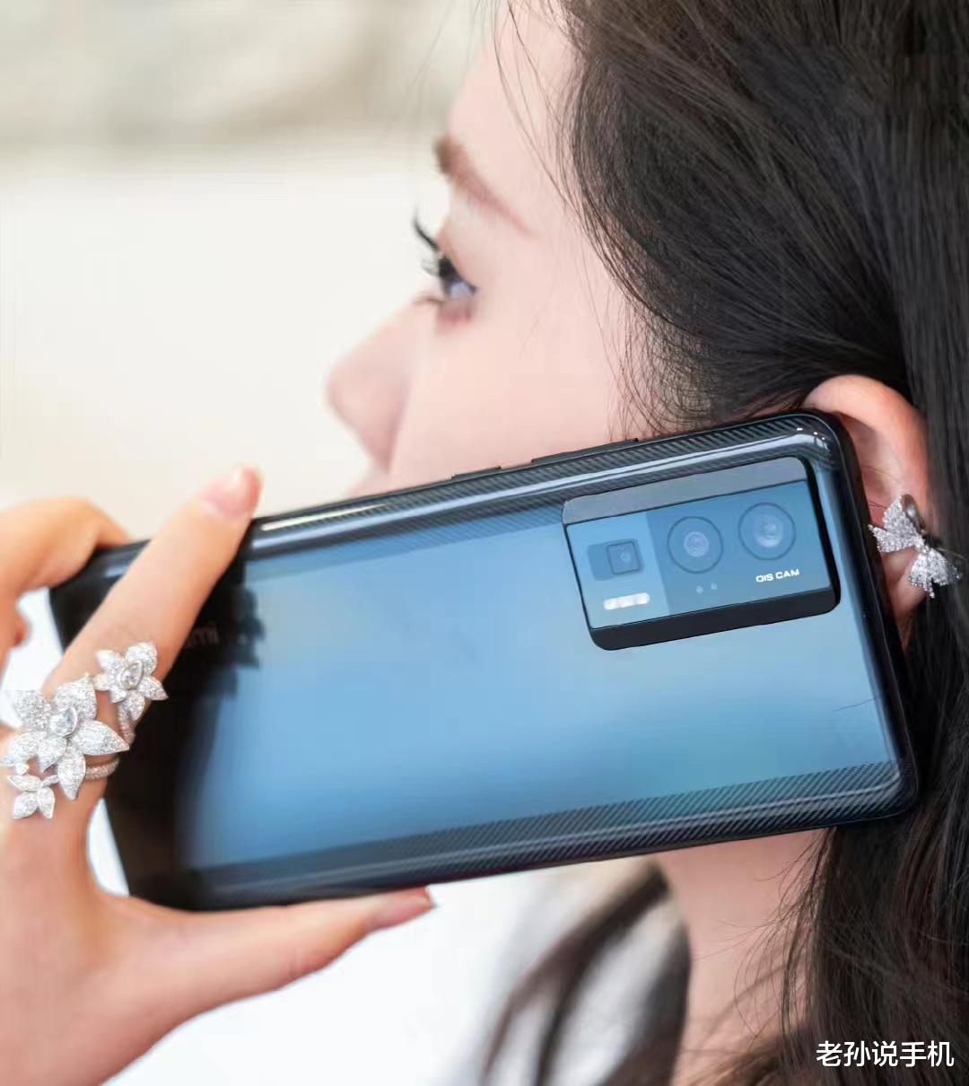 三星|三星棋差一招,高端屏幕遭国产反超,Redmi K60带来“国货之光”