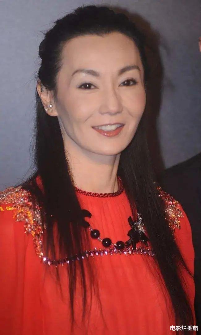 陈德容|这6位不耐老女星,年轻时是颜值天花板,如今颜值大跌、老态频现