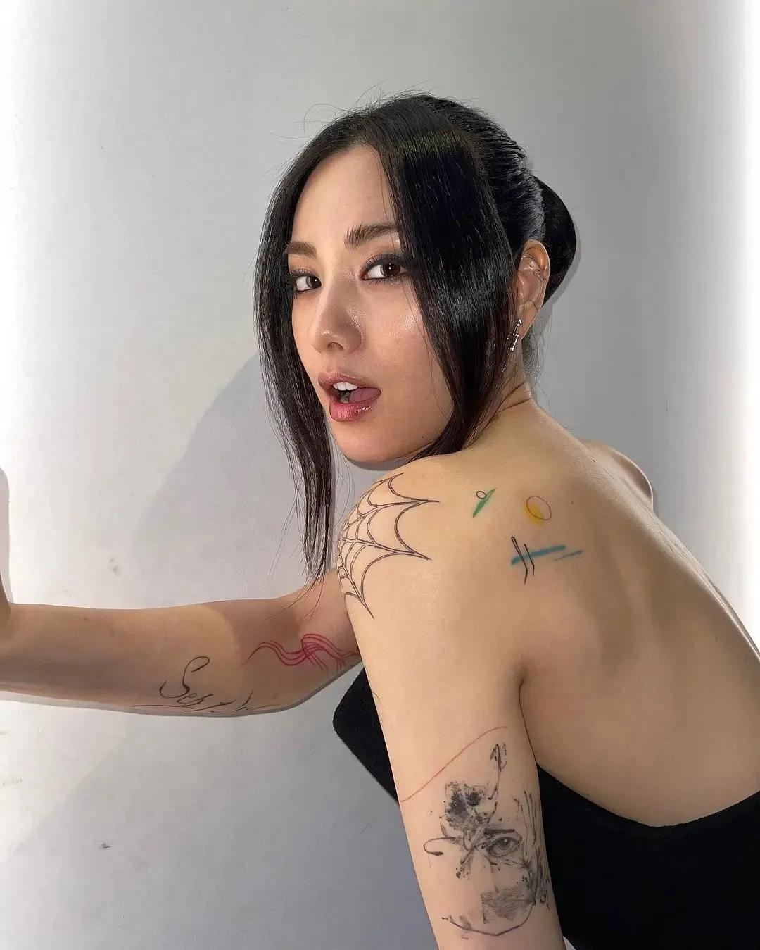 林珍娜|韩国女星林珍娜，早期是多么的清纯甜美啊！