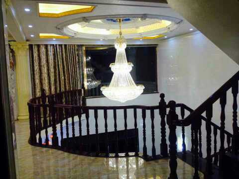 我家100w的农村小别墅,全村最豪华,吊灯直径1.5米,你见过吗?