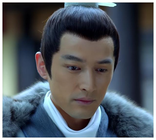 梅长苏|读《琅琊榜》原著才懂:霓凰找梅长苏廊下散心的真正用意,很隐晦