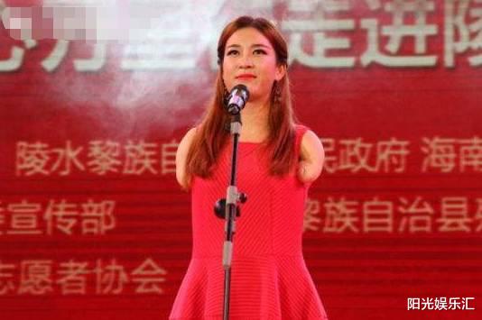 女孩|非诚勿扰无臂女孩:台上牵手功,台下就被甩,如今的她怎么样了?