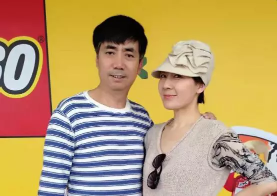 范明|戏骨范明罕晒日常！别墅古典奢华如城堡，妻子做11道菜哄孙子吃饭