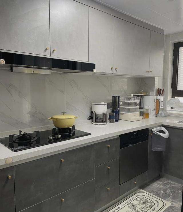 小城镇发现一户人家,因太会布置而走红,96小家装出高级感