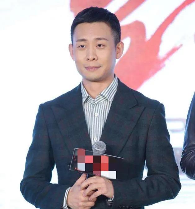 张译|张译：娶二婚主持人丁克至今，和妻子托起植物人前女友最后的时光