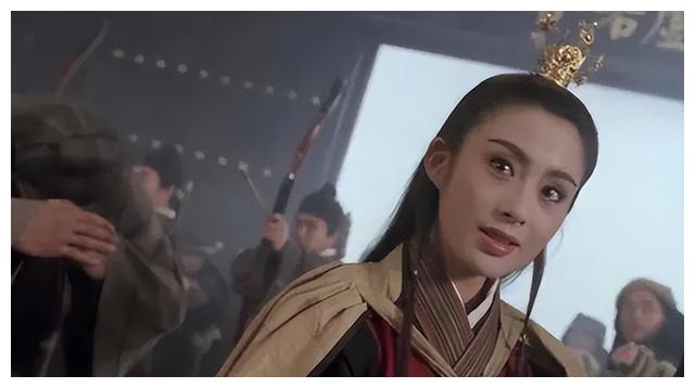 经典|光靠脸也能秒杀众人？有人回眸一笑成经典，有人却沦为全网笑柄