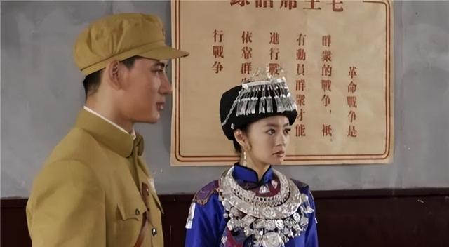 薇娅|最美压寨夫人杨炳莲,用电脑技术复原18岁长相,容貌让网红羞愧