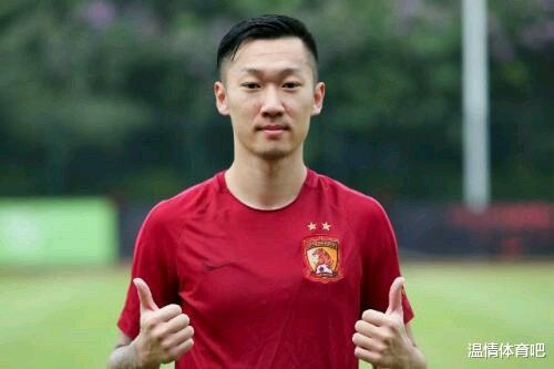 徐新|重磅！当红国脚批评中国足球全方面落后，徐新直言加盟海港不为钱