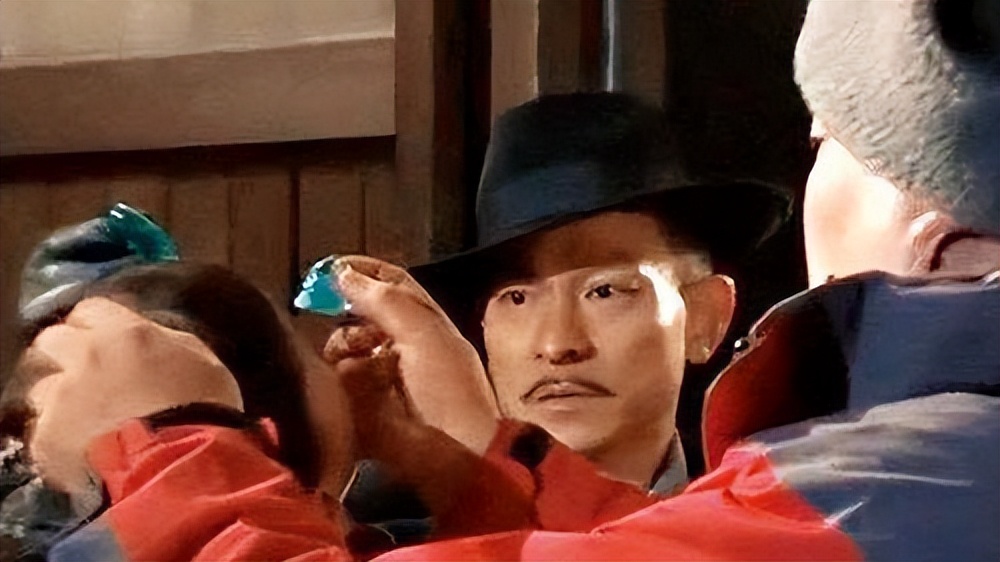 成龙|不接康师傅广告、不和她对戏、不请他代言,饭圈“忌讳”是真的?