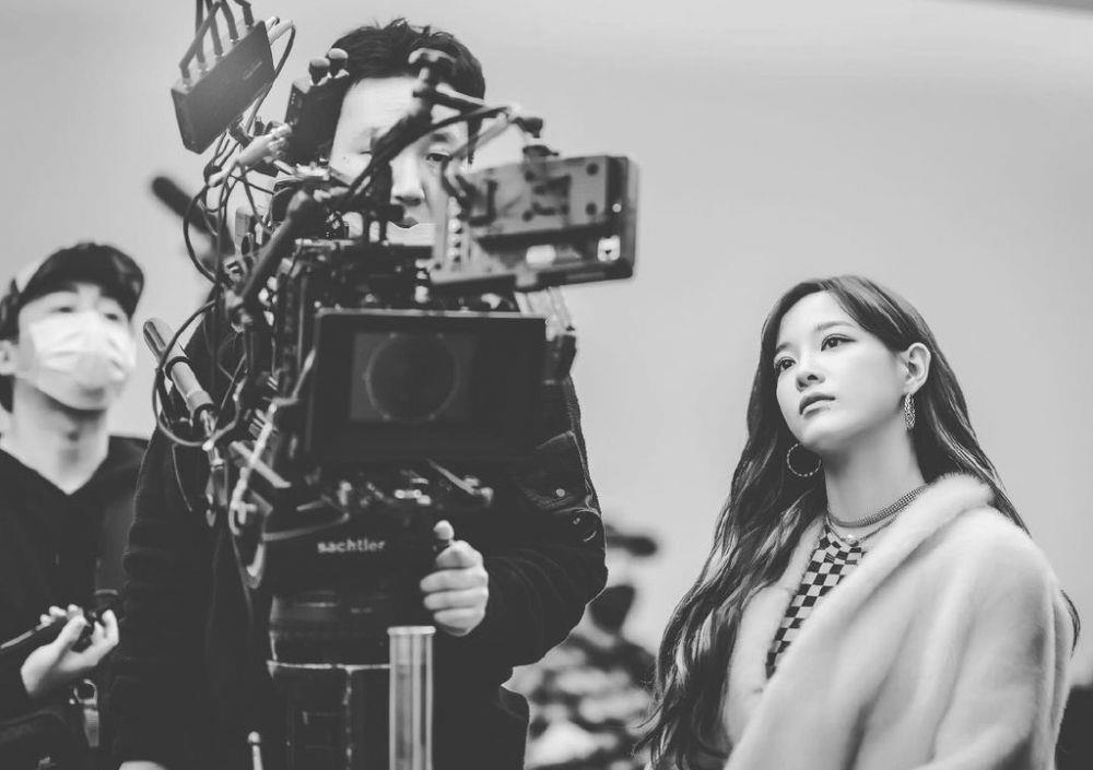 社内相亲|《社内相亲》杀青!金世正染新冠不影响播出,婚纱路透照甜嫁安孝燮