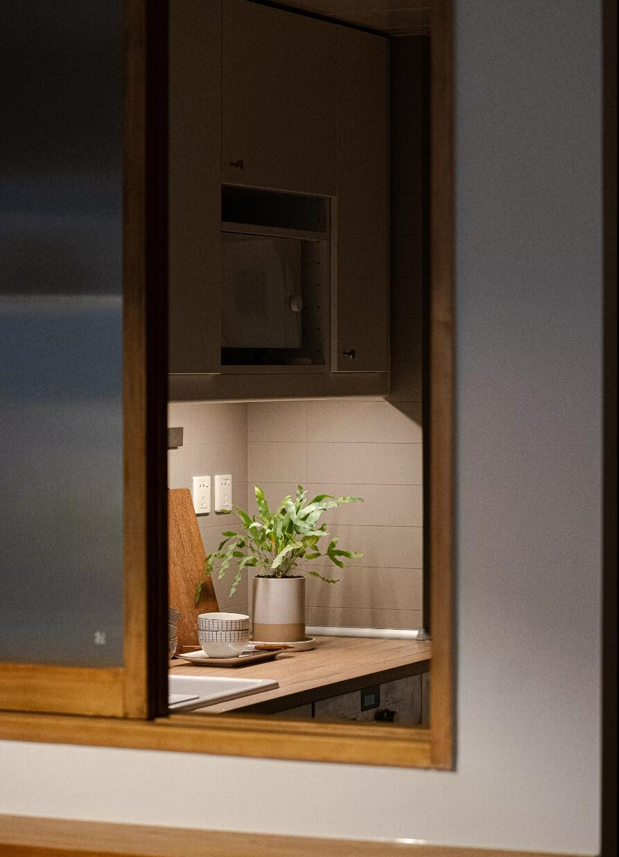 “封闭式玄关”越来越流行,看她80㎡小家,温馨感都溢出屏幕了