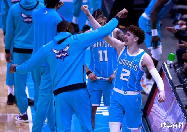 拉梅洛·鲍尔|官宣！拉梅洛·鲍尔改穿1号战袍 苦等2年终于实现心愿