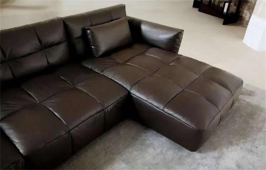 建议大家:客厅没必要买太多家具,有这3件就够用了!