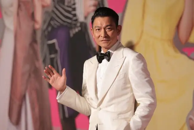 刘德华|刘德华文案抄袭风波持续发酵，文案抄袭者被扒出，吹嘘文案是自己写的