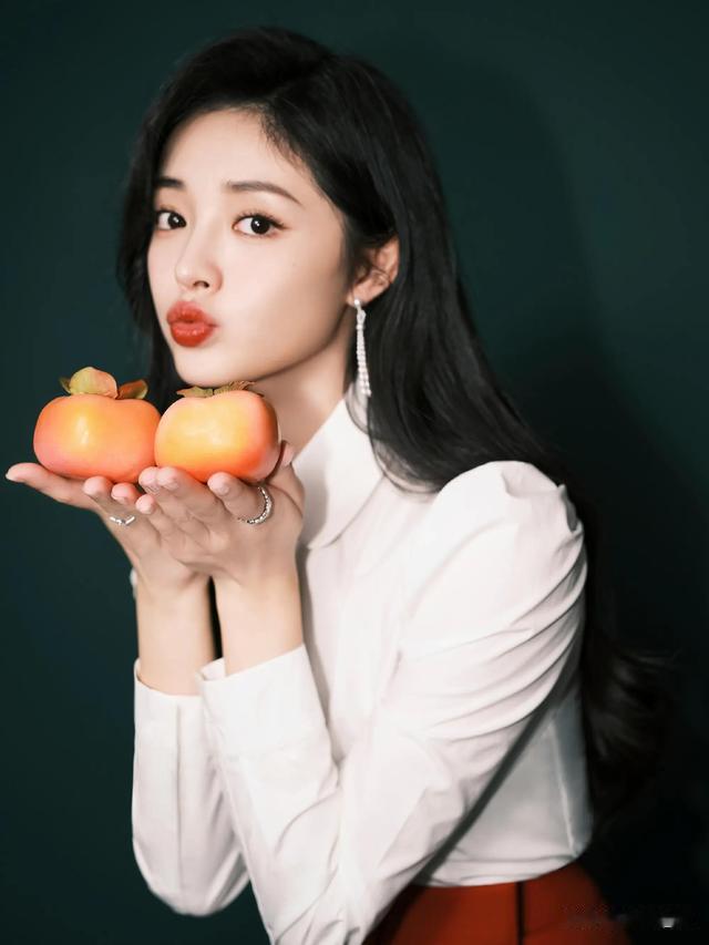 周洁琼|周洁琼“红”运当头,好“柿”发生