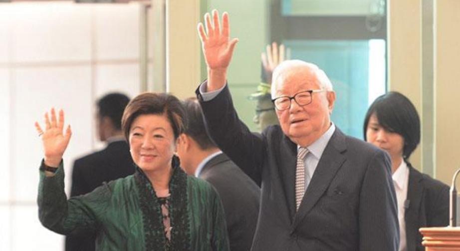 华为|比任正非晚创业13年，却比华为多赚1倍利润，今宣布全力支持华为