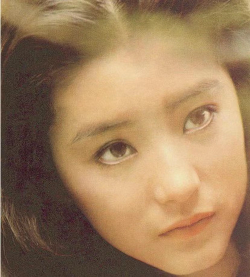 王祖贤|娱乐圈5位最强三白眼女星,王祖贤再也不化妆,胡因梦变化最大