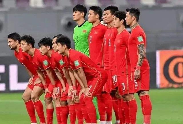 勒布朗·詹姆斯|足协降薪惹怒国脚？曝知名国脚叫嚣去东南亚踢球，陈戌源该出手了