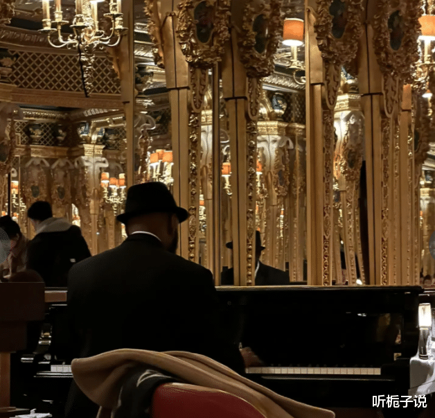 王诗龄|李湘与女儿在英国过春节!现身高档餐厅,王诗龄减重58斤很漂亮