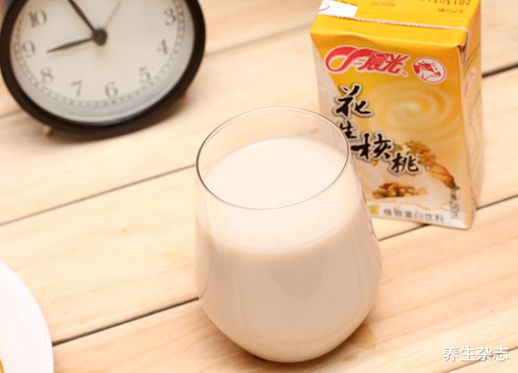 牛奶|多家医院联合声明：停止食用“1牛奶”，或正在“摧毁”你的甲状腺