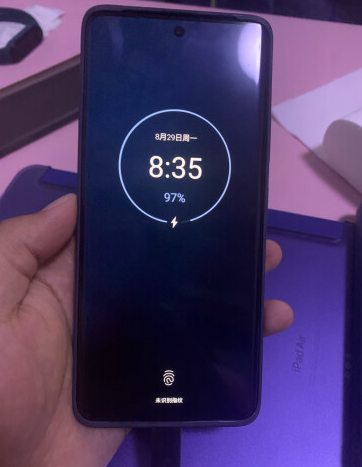 摩托罗拉|新机发布仅半个月，12+512GB大储存加持，仅售2699元