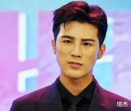 许凯|“嘴歪”也好看的男星，只服这8位，嘴巴不端正依旧帅气迷人