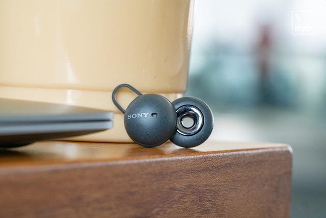 耳機|耳機造型千奇百怪，背后有著一個世紀的演化史