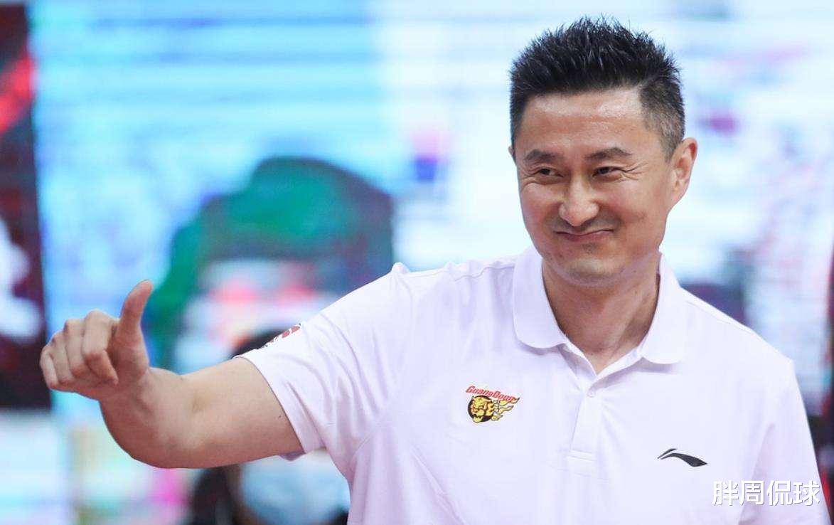 杜锋|下午13点，马尚穿宏远球衣特训，朱芳雨后手太硬，杜锋狠招在后边