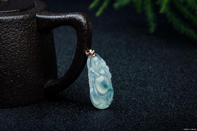 翡翠|A货翡翠怎么鉴别大全