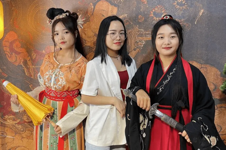 淮阴|疫情之下新兴职业崛起,收入不菲还自由,成为年轻人的“心中好”