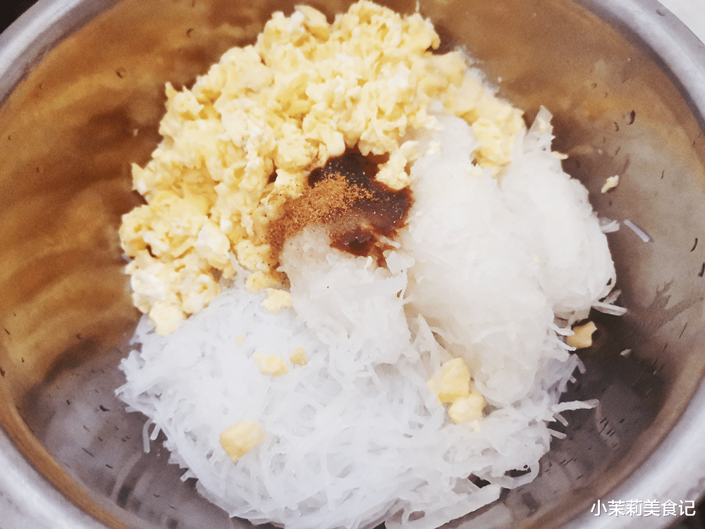 银耳|肺脏最爱的5种食物，建议每天吃点，生津润燥敛肺气，秋冬多受益