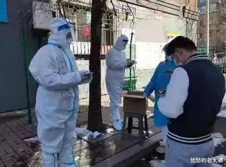 长春|《人世间》演员加入志愿者队伍，化身“大白”，为长春加油打气